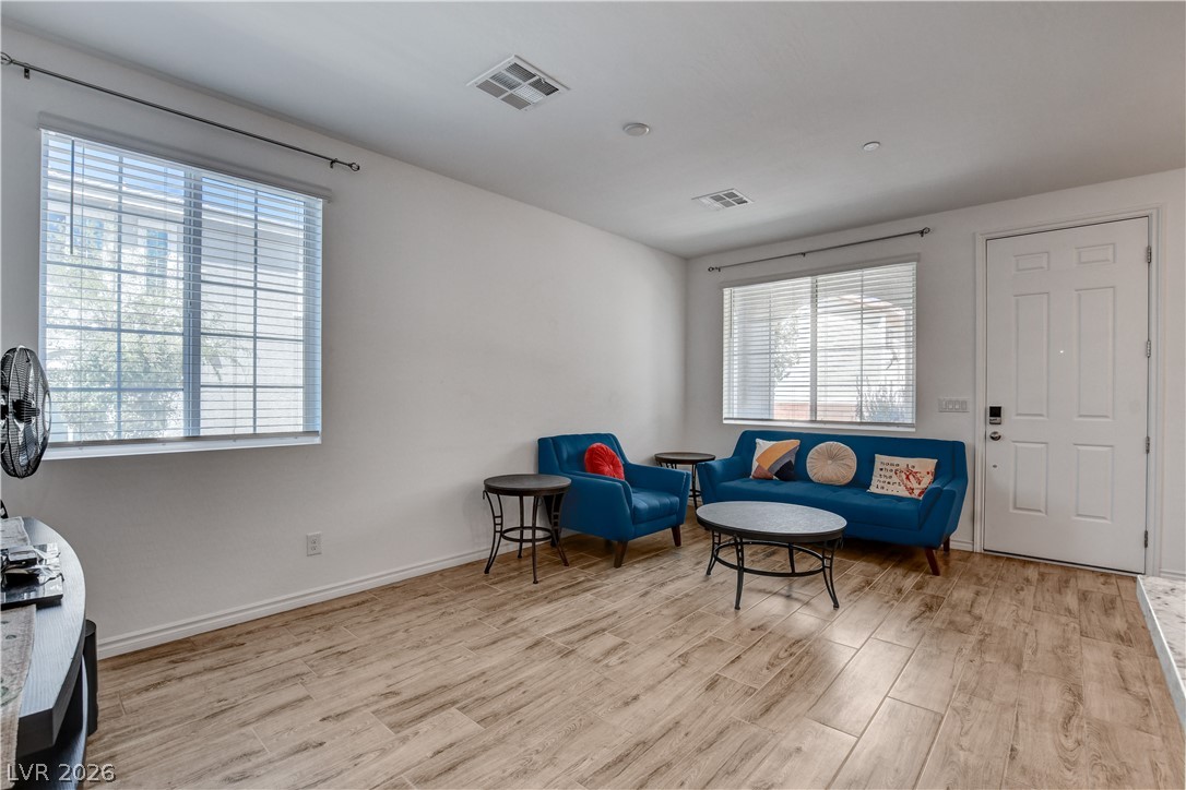 20 Barbara Lane 11 Las Vegas NV 89183