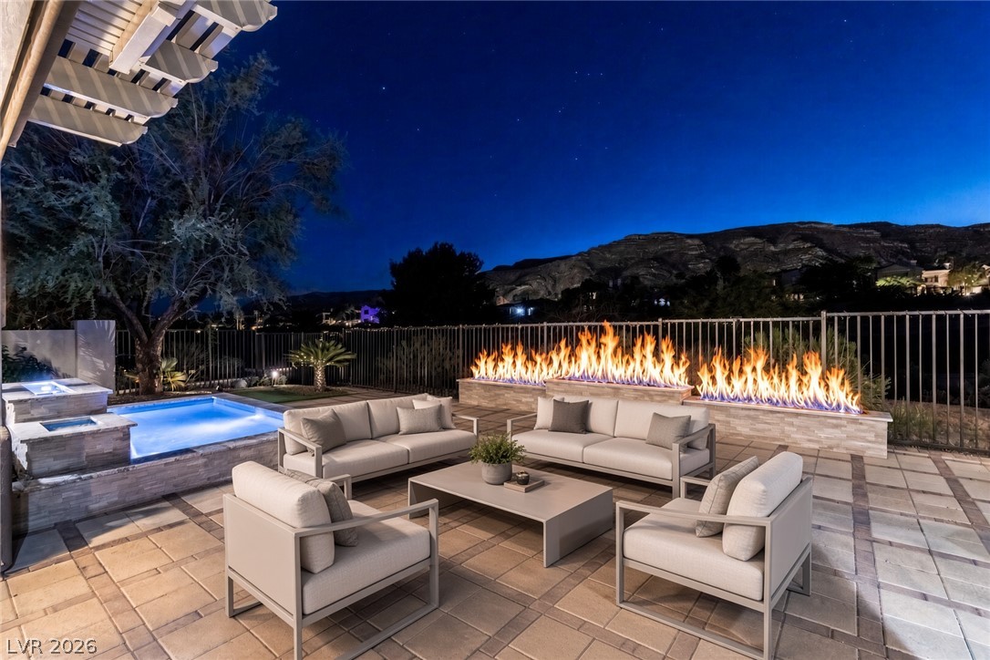 2587 Turtle Head Peak Dr Drive Las Vegas NV 89135