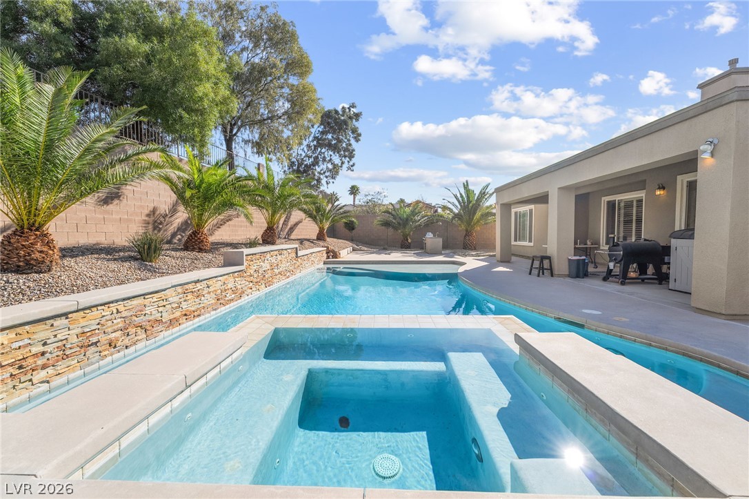 2424 Antrim Irish Drive Henderson NV 89044