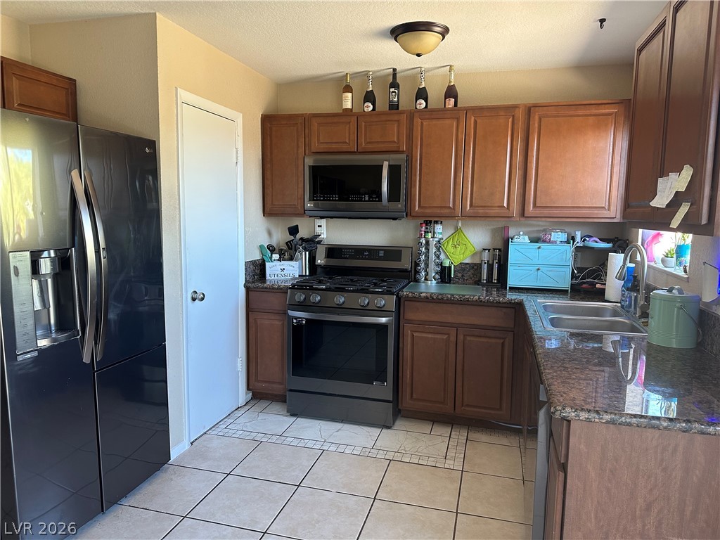 233 Ash Street Henderson NV 89015