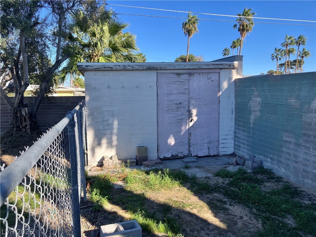 1503 5th Place Las Vegas NV 89104