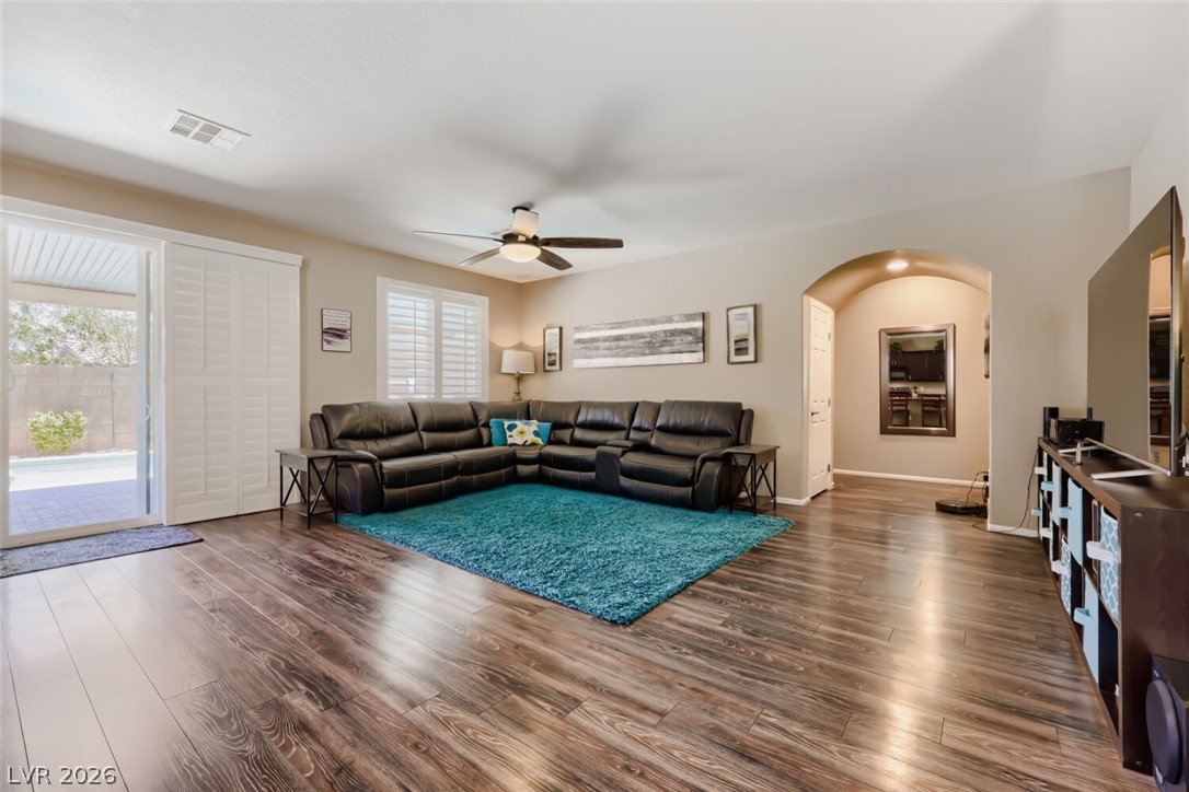 984 Pretty Fire Street Las Vegas NV 89178