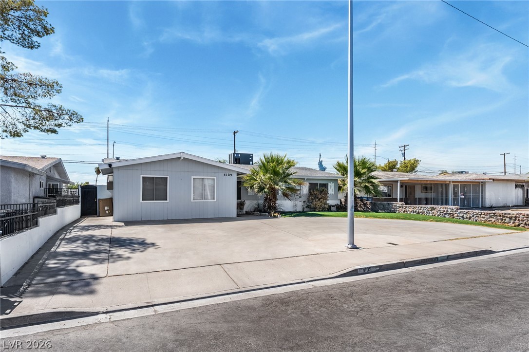 4109 Via Vaquero Avenue Las Vegas NV 89102