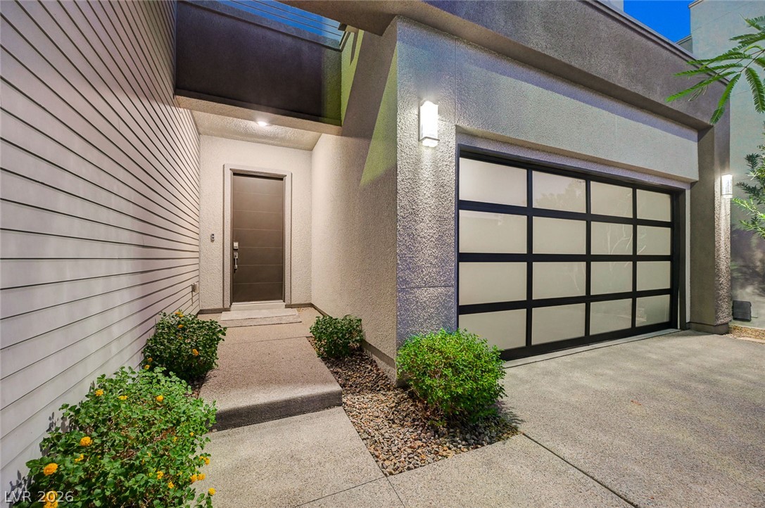 686 Glowing Horizon Street Henderson NV 89052
