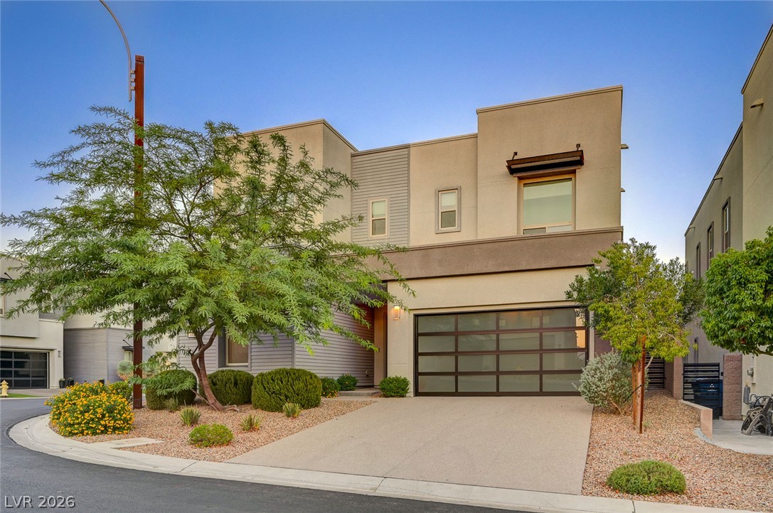 686 Glowing Horizon Street Henderson NV 89052
