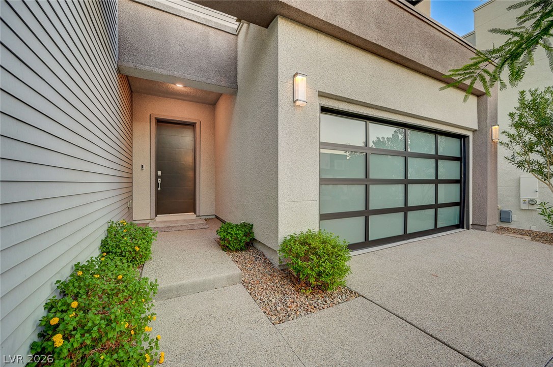 686 Glowing Horizon Street Henderson NV 89052