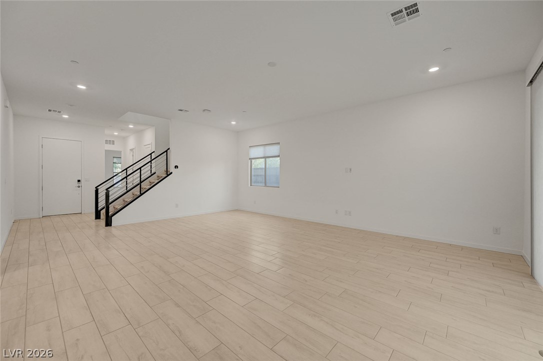686 Glowing Horizon Street Henderson NV 89052