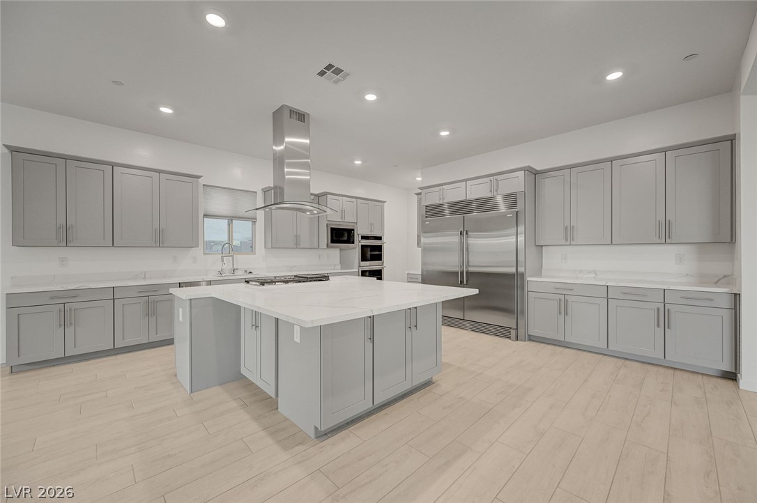 686 Glowing Horizon Street Henderson NV 89052