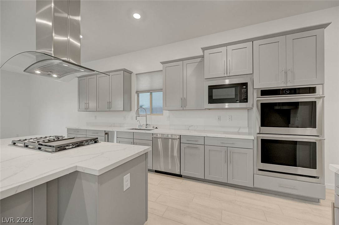 686 Glowing Horizon Street Henderson NV 89052