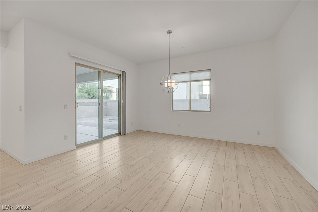 686 Glowing Horizon Street Henderson NV 89052
