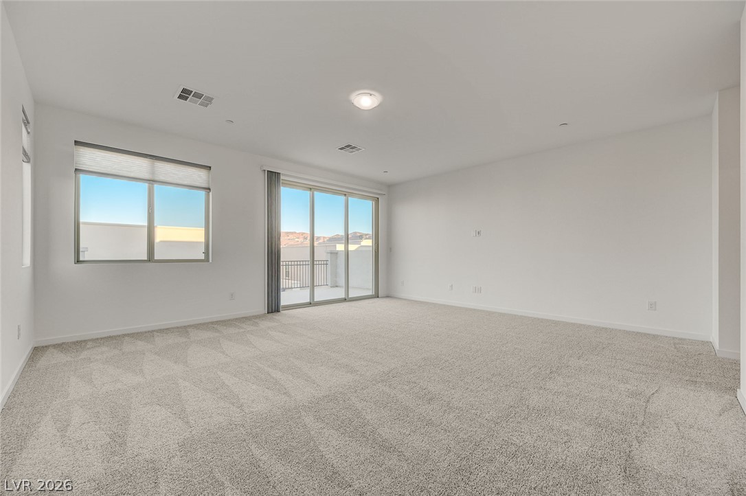 686 Glowing Horizon Street Henderson NV 89052