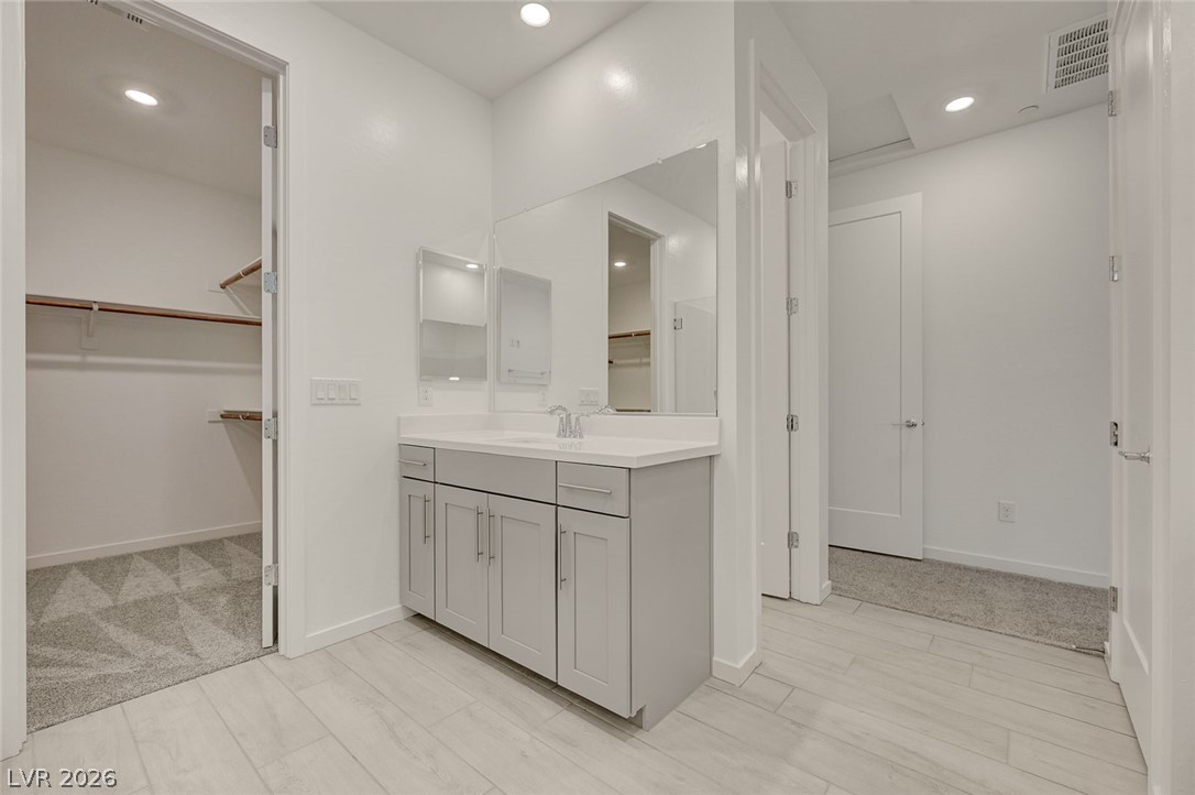 686 Glowing Horizon Street Henderson NV 89052