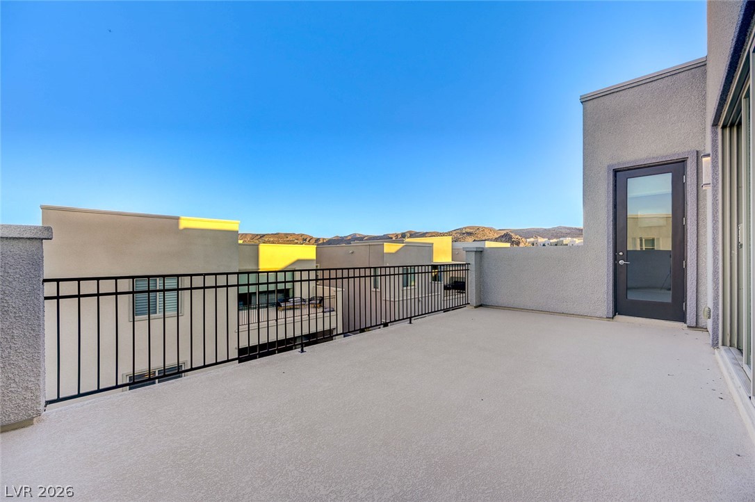 686 Glowing Horizon Street Henderson NV 89052