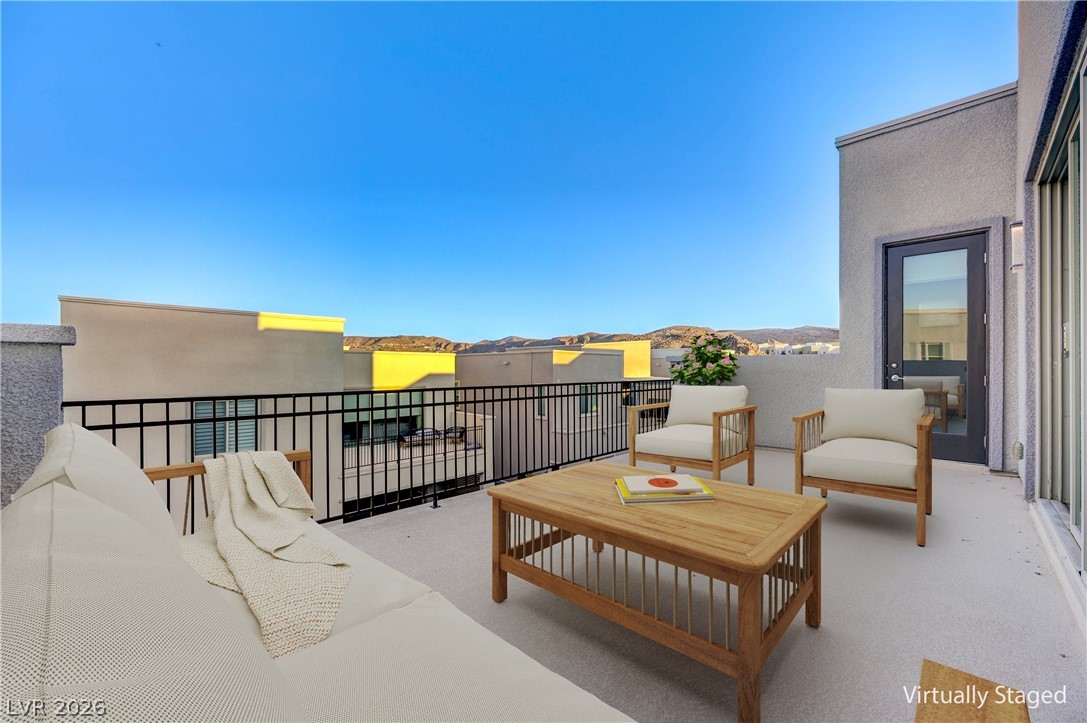 686 Glowing Horizon Street Henderson NV 89052