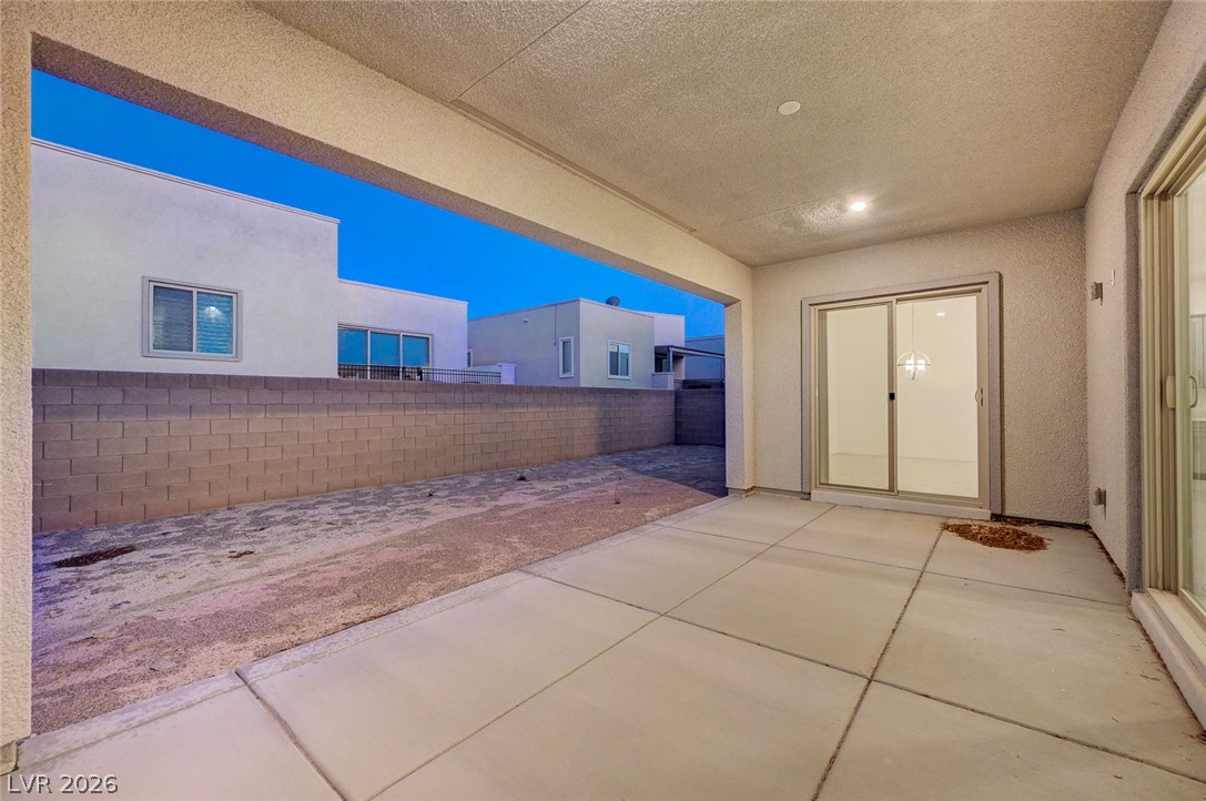 686 Glowing Horizon Street Henderson NV 89052