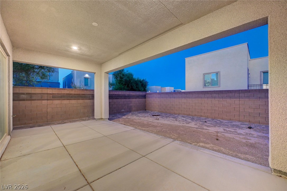 686 Glowing Horizon Street Henderson NV 89052