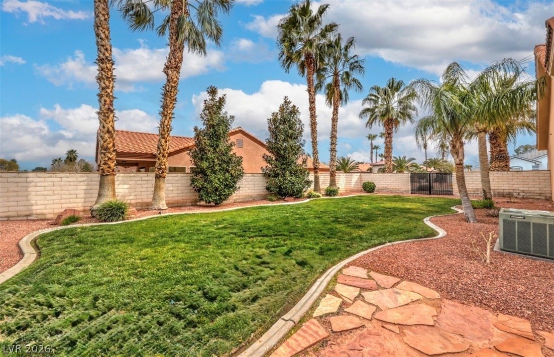7712 Silver Wells Road Las Vegas NV 89149