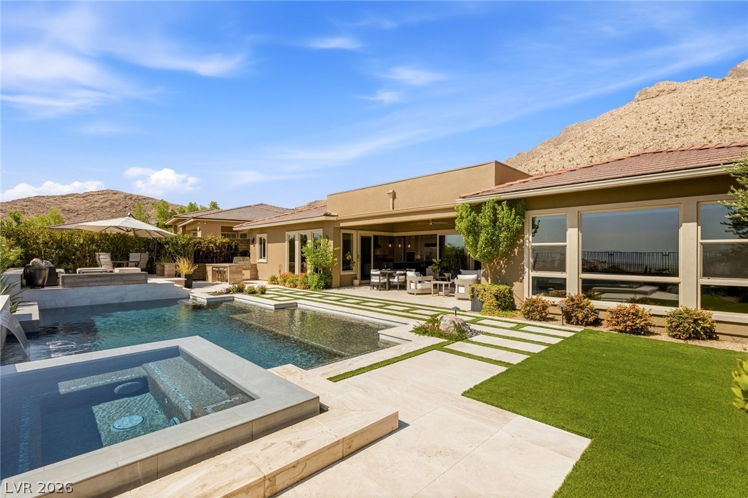 3084 The Peaks Lane Las Vegas NV 89138