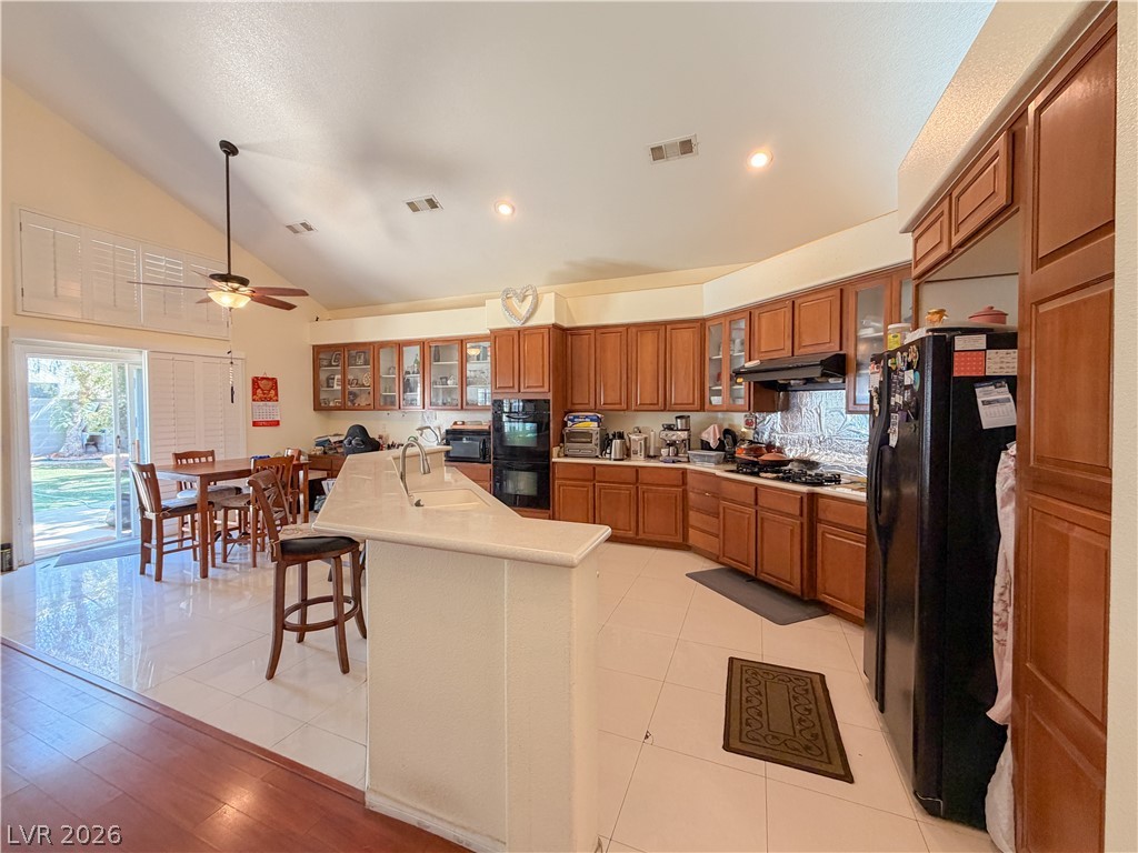 230 Whitly Bay Avenue Las Vegas NV 89148