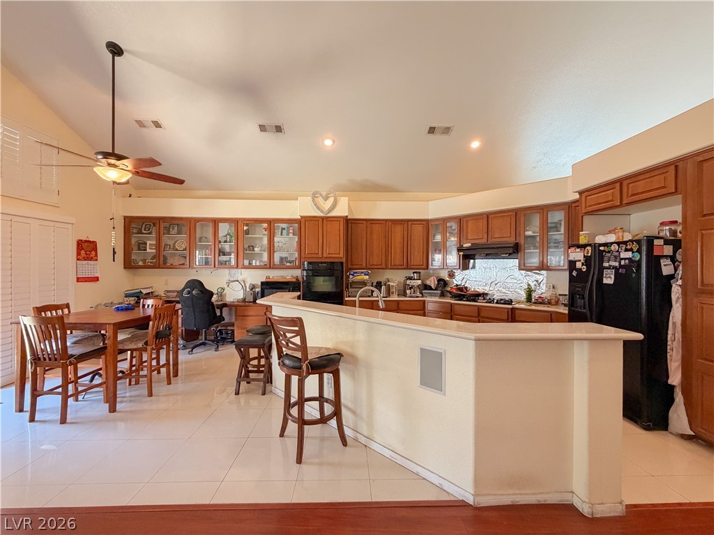 230 Whitly Bay Avenue Las Vegas NV 89148