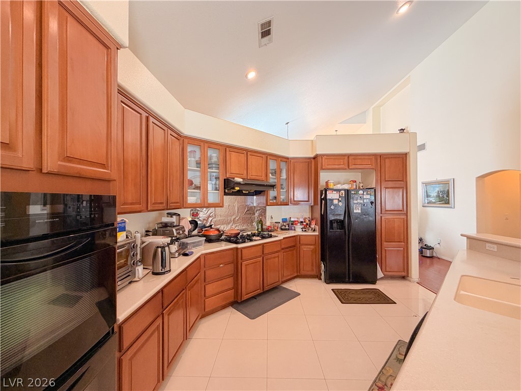 230 Whitly Bay Avenue Las Vegas NV 89148