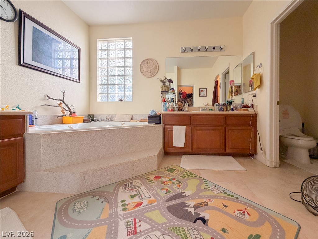 230 Whitly Bay Avenue Las Vegas NV 89148