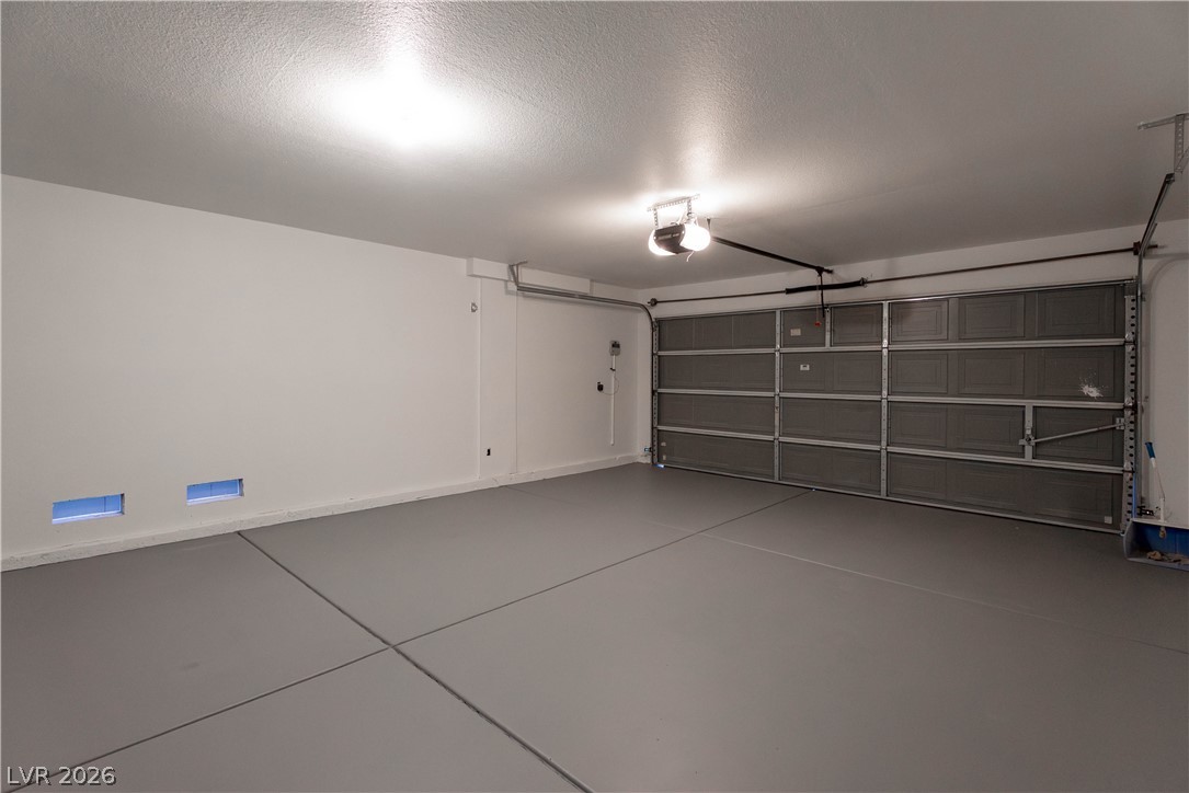 10004 Long Cattle Avenue Las Vegas NV 89117
