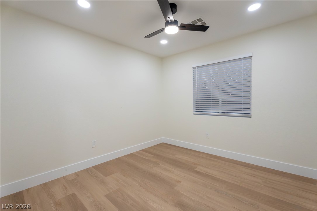10004 Long Cattle Avenue Las Vegas NV 89117
