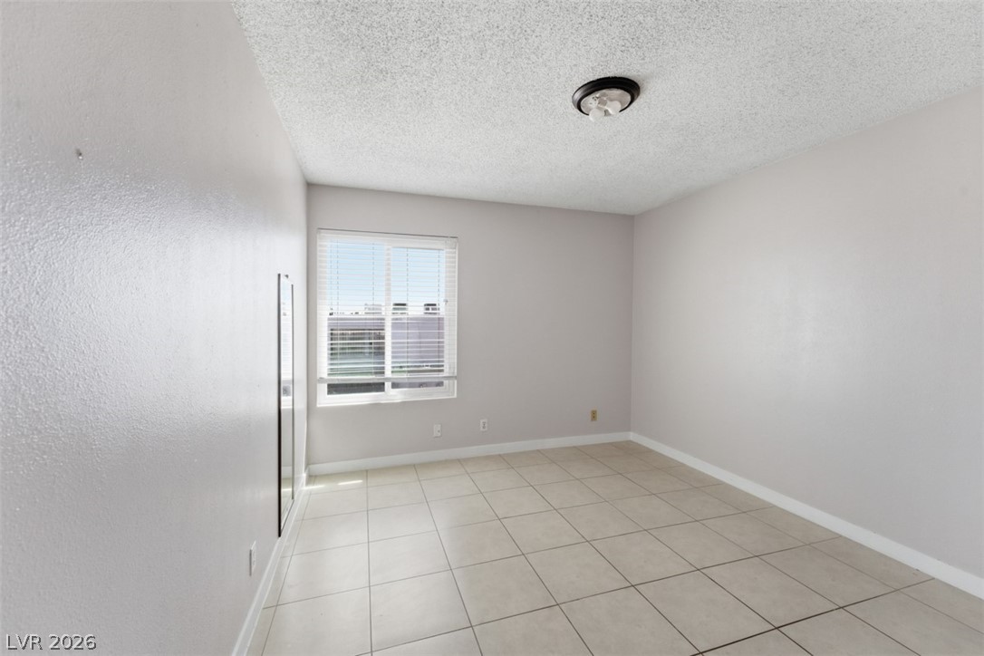 3469 Villa Knolls South Drive Las Vegas NV 89120