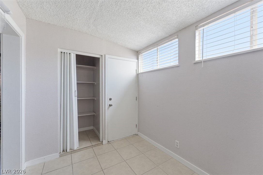 3469 Villa Knolls South Drive Las Vegas NV 89120