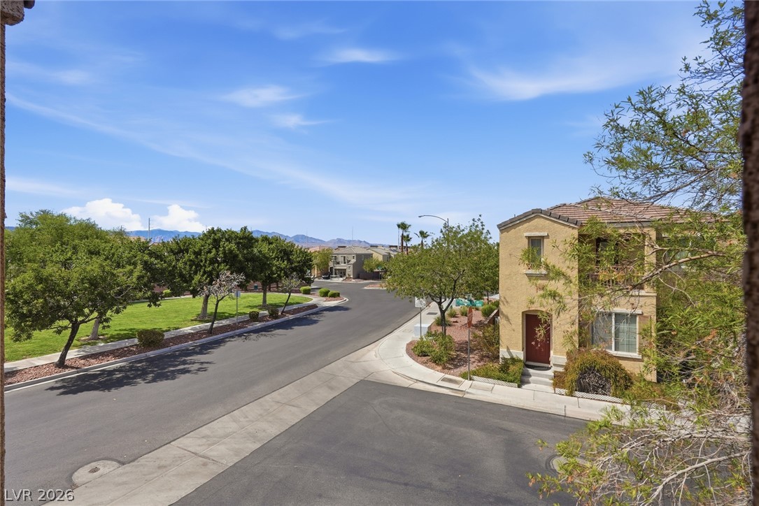 6597 Roundstone Bog Avenue Las Vegas NV 89139