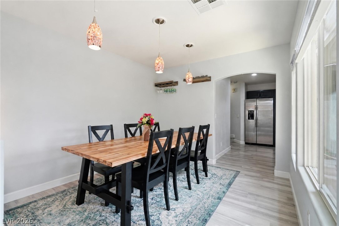 6597 Roundstone Bog Avenue Las Vegas NV 89139