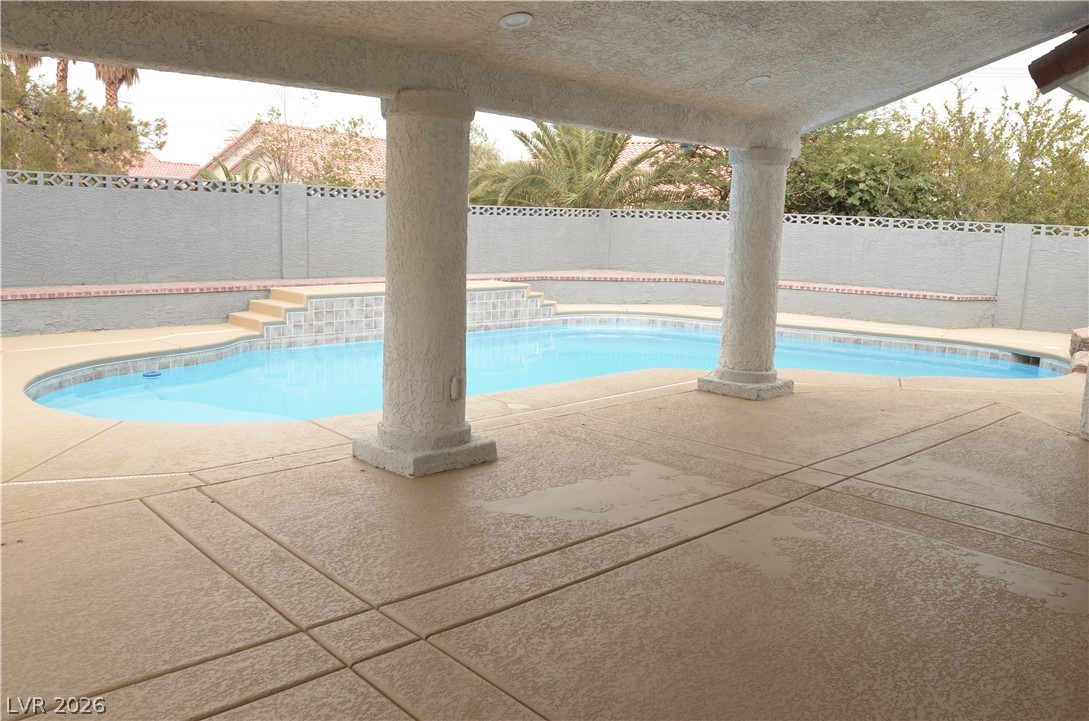 8604 Grandbank Drive Las Vegas NV 89145