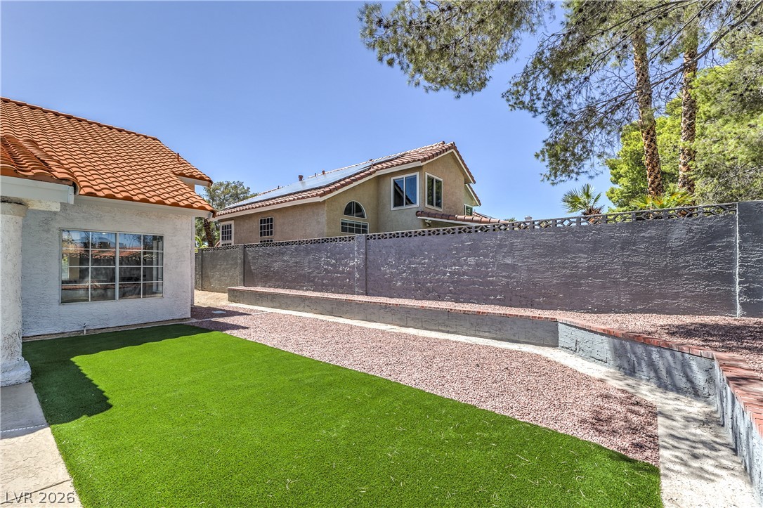 8604 Grandbank Drive Las Vegas NV 89145