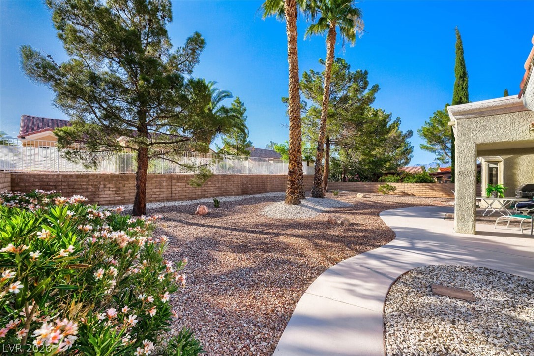 2817 Lotus Hill Drive Las Vegas NV 89134