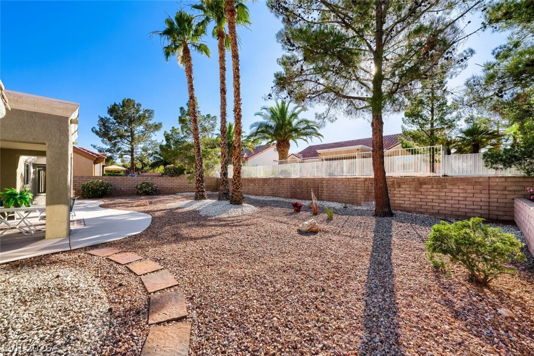 2817 Lotus Hill Drive Las Vegas NV 89134
