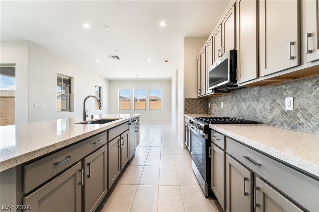 652 Ambridge Drive Henderson NV 89011