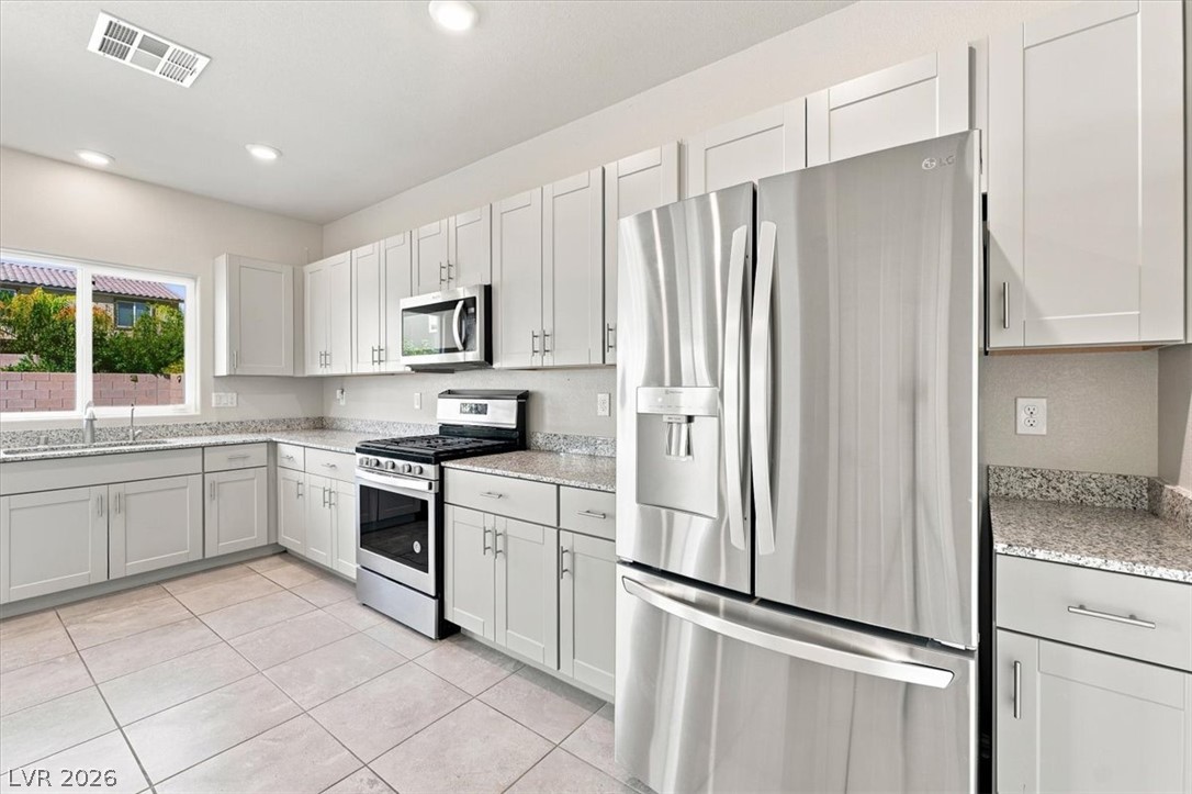 7227 Glimmer Point Street North Las Vegas NV 89084