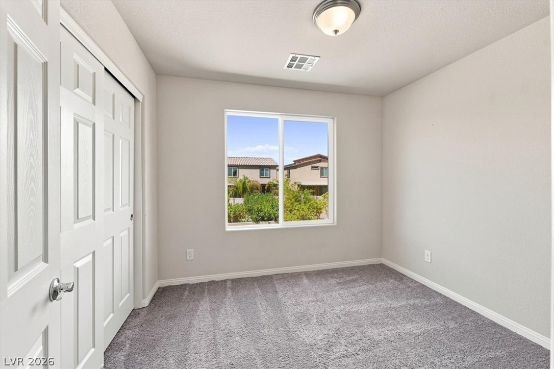 7227 Glimmer Point Street North Las Vegas NV 89084