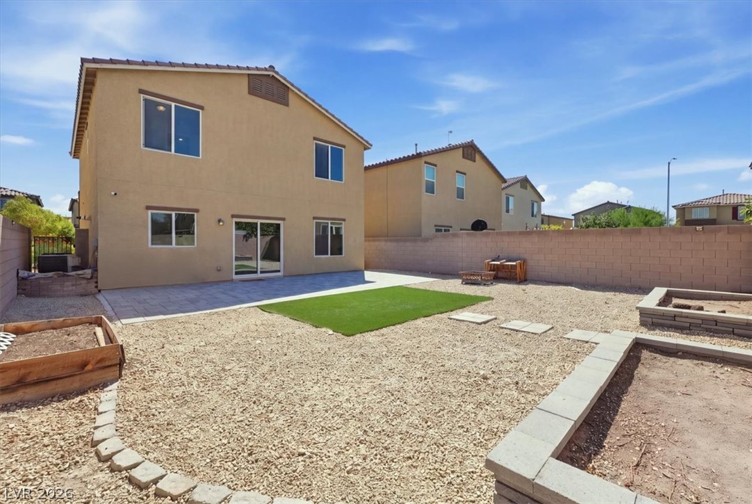 7227 Glimmer Point Street North Las Vegas NV 89084