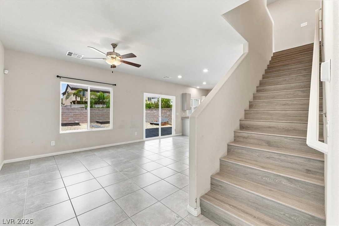 7227 Glimmer Point Street North Las Vegas NV 89084