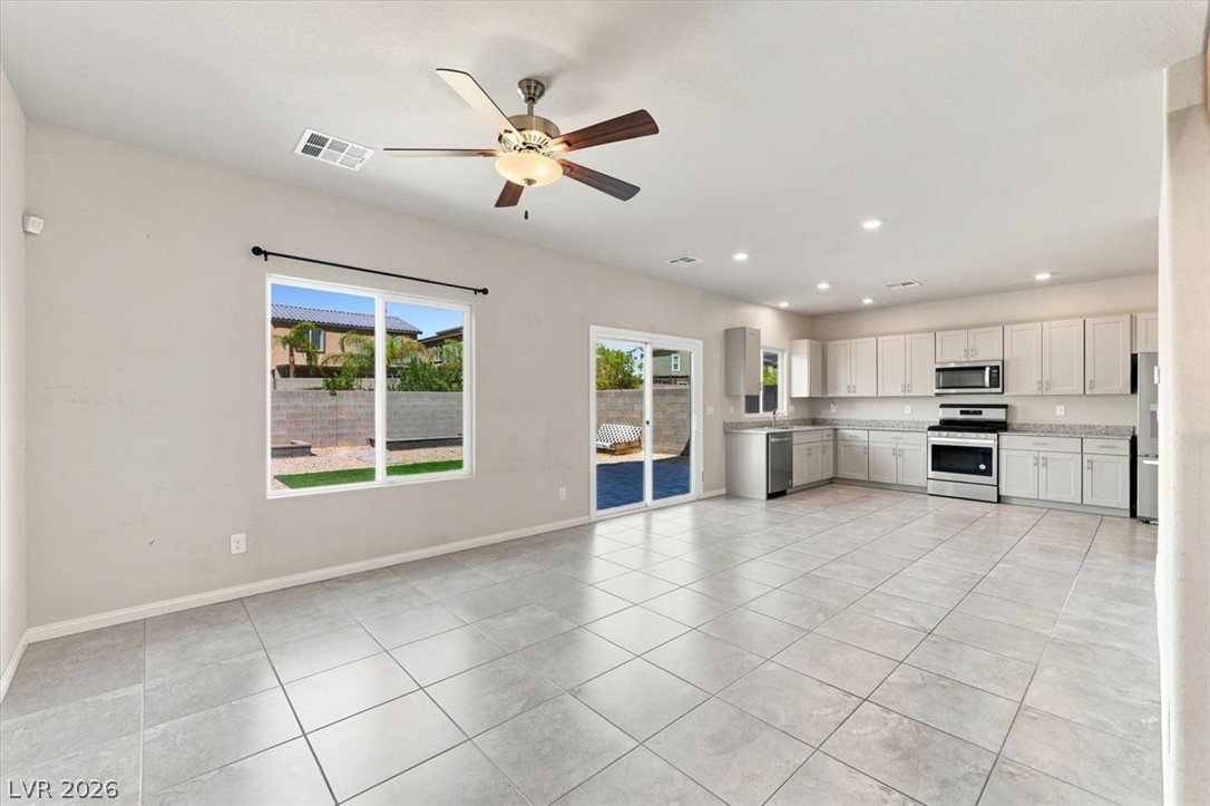7227 Glimmer Point Street North Las Vegas NV 89084