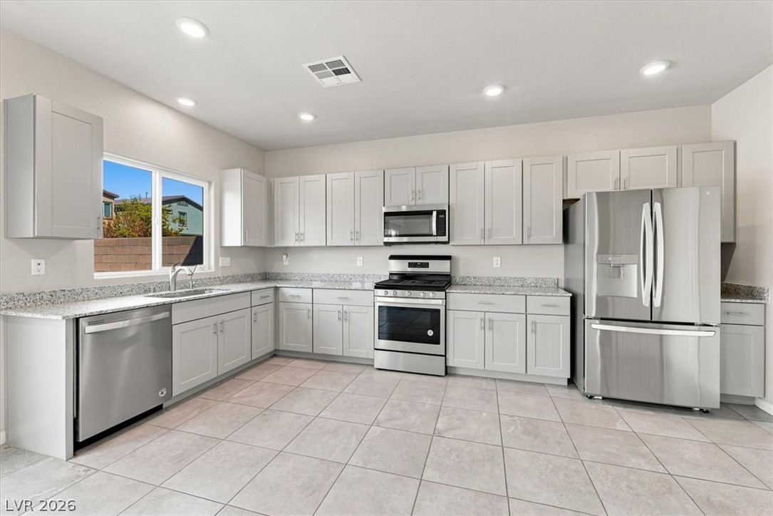7227 Glimmer Point Street North Las Vegas NV 89084