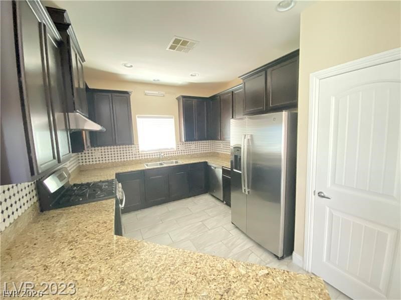 9562 Volk Avenue Las Vegas NV 89178