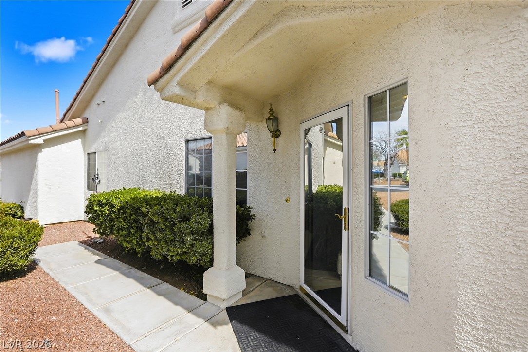 10005 Oak Creek Canyon Avenue Las Vegas NV 89147