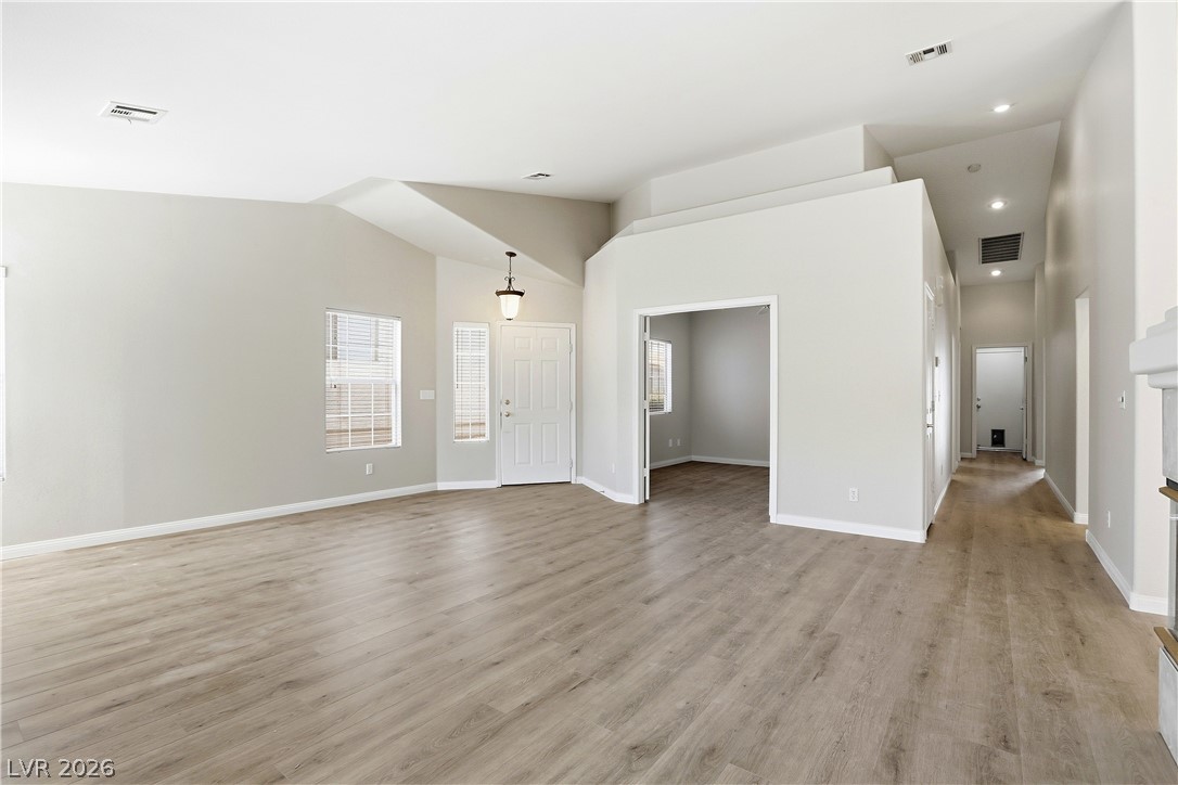 10005 Oak Creek Canyon Avenue Las Vegas NV 89147