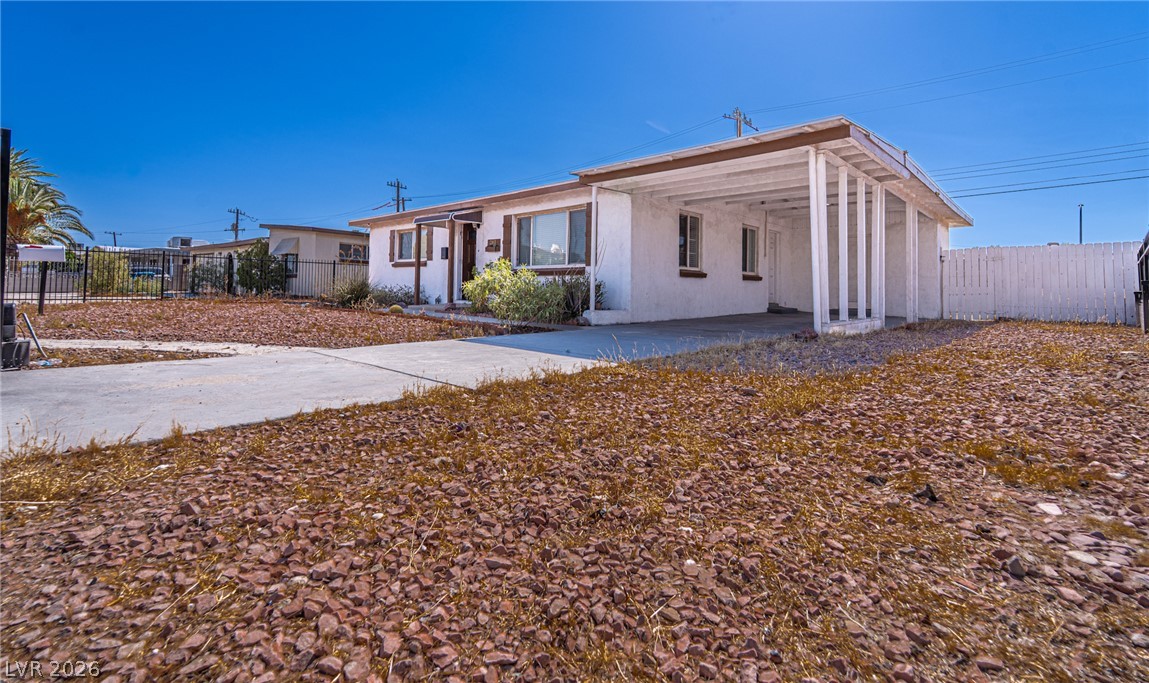2101 Santa Paula Drive Las Vegas NV 89104