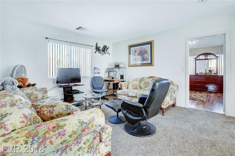 5938 Willis Street North Las Vegas NV 89031