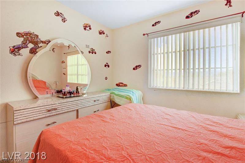5938 Willis Street North Las Vegas NV 89031