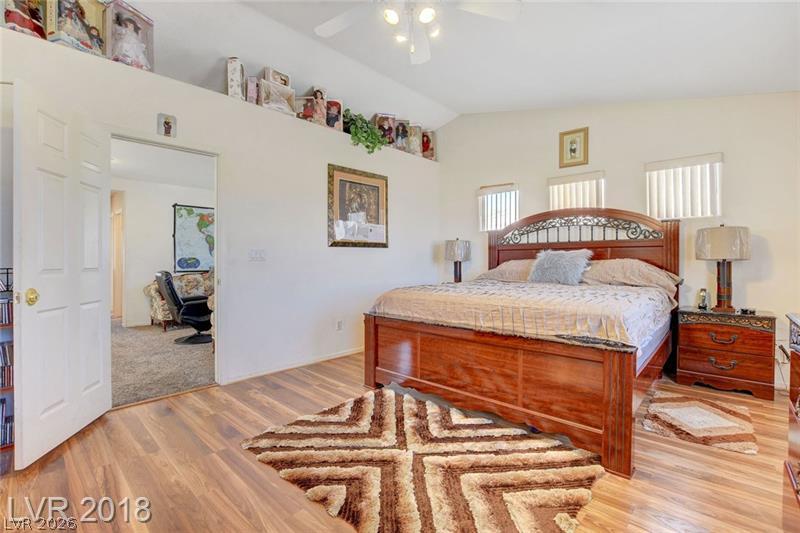 5938 Willis Street North Las Vegas NV 89031